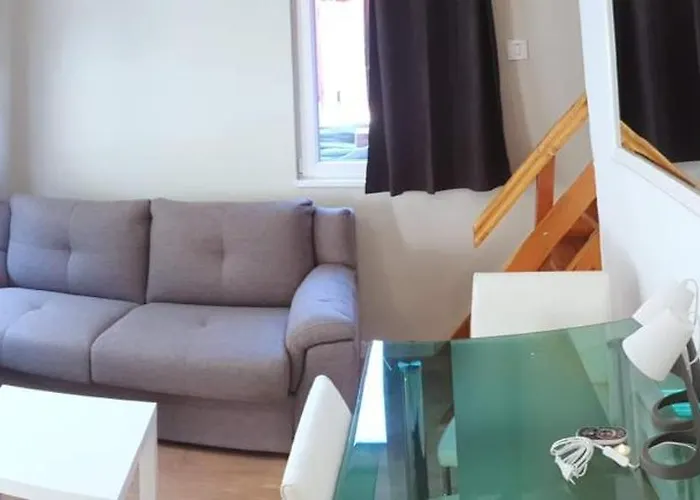 Cosy Novi Sad Loft II - Jakuzzi, Sauna, Reserved Parking